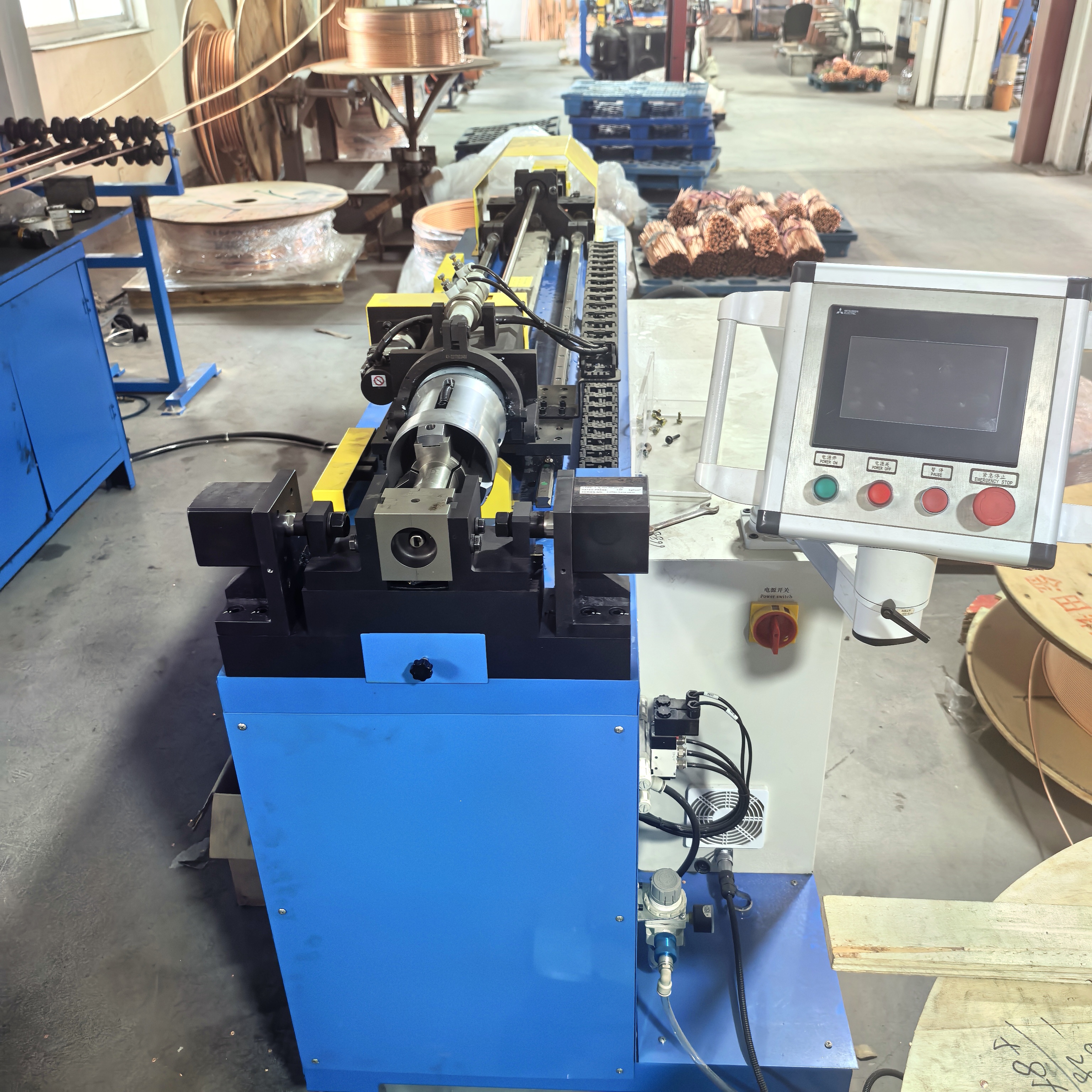 CNC tube bending machine