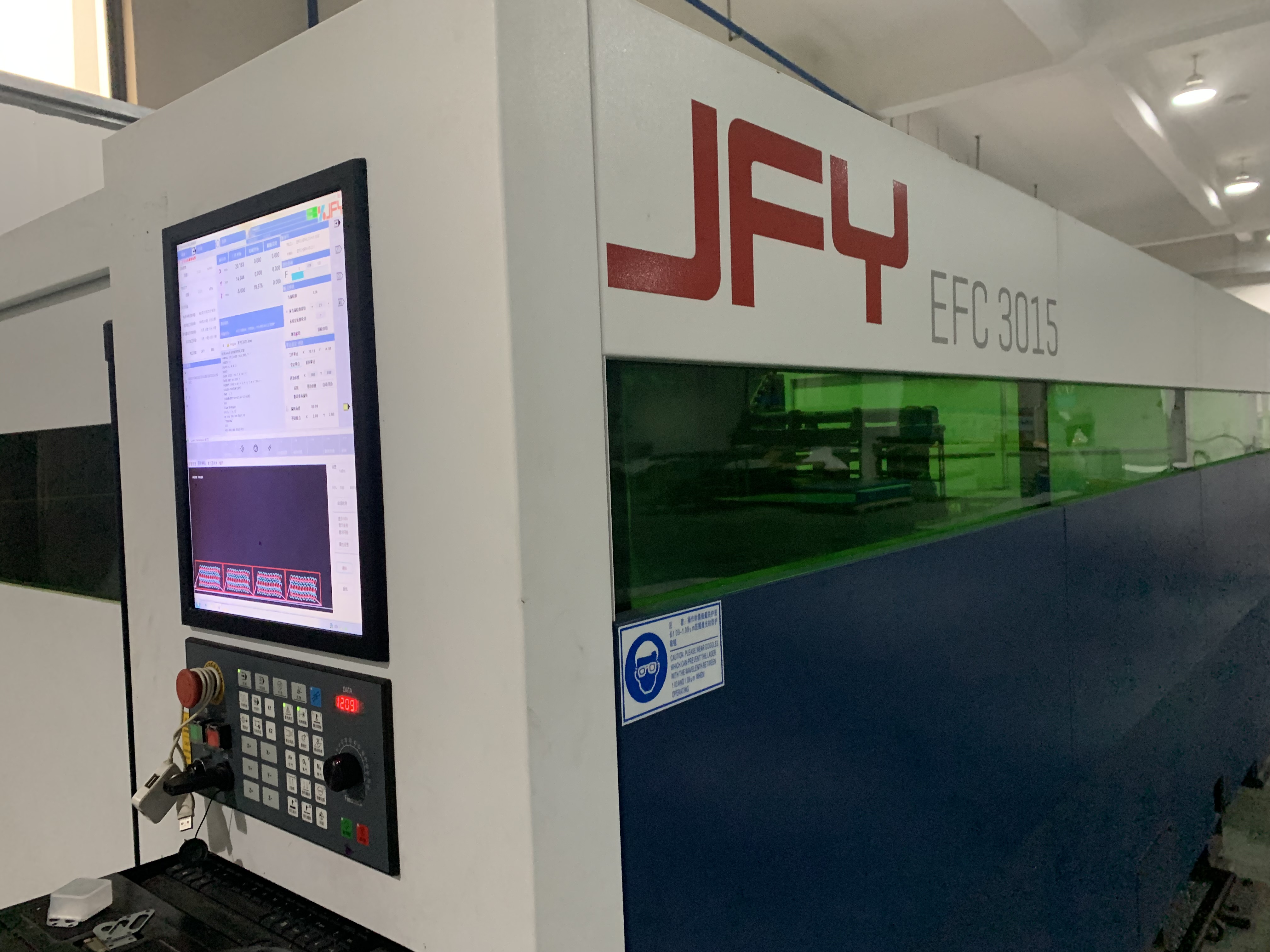 Laser cutting machine HVAC coil factory