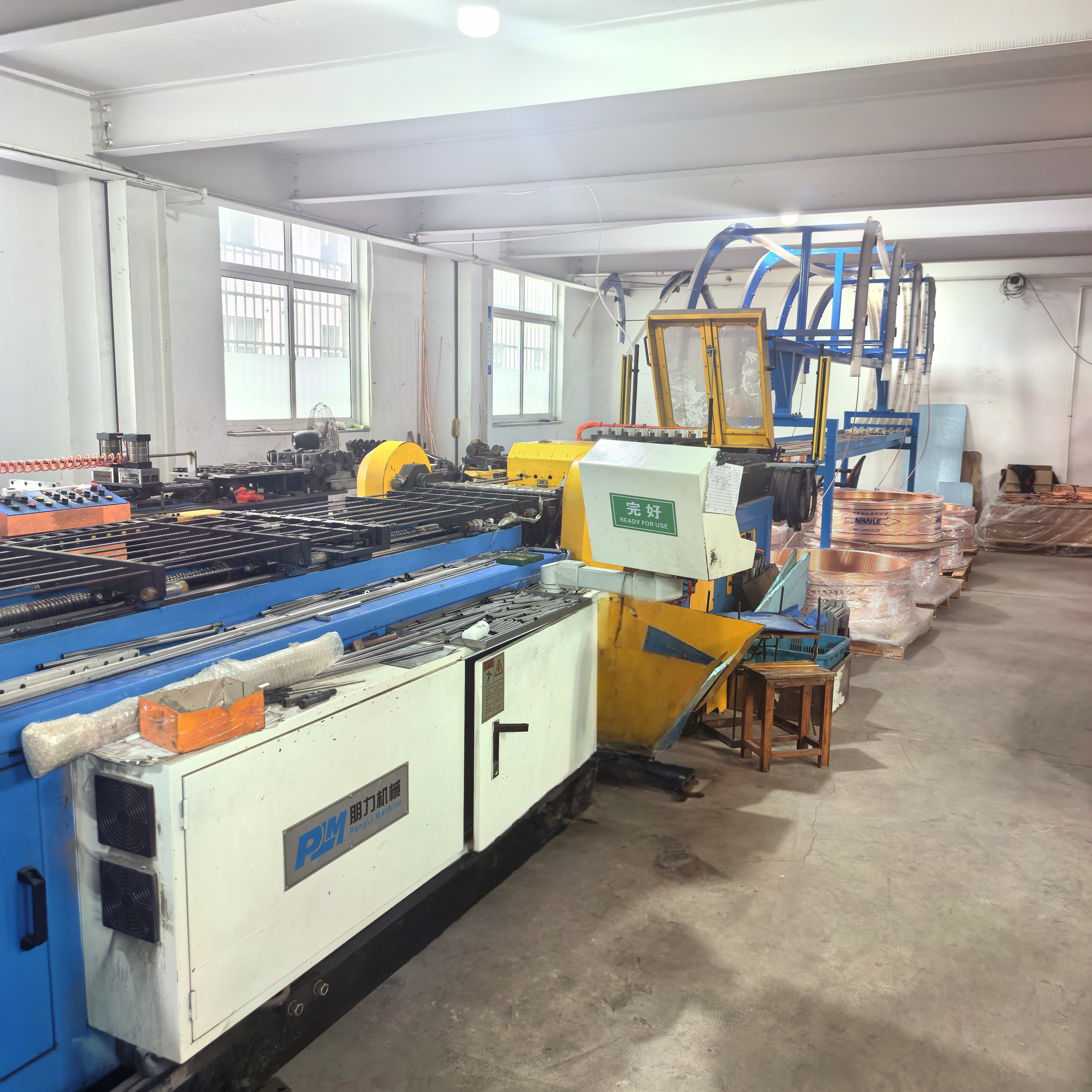 Tube expanding machine workshop